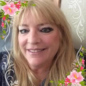 Meet your Posher, Leslie